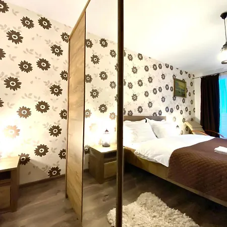 Urban Guesthouse Braşov Exterior photo